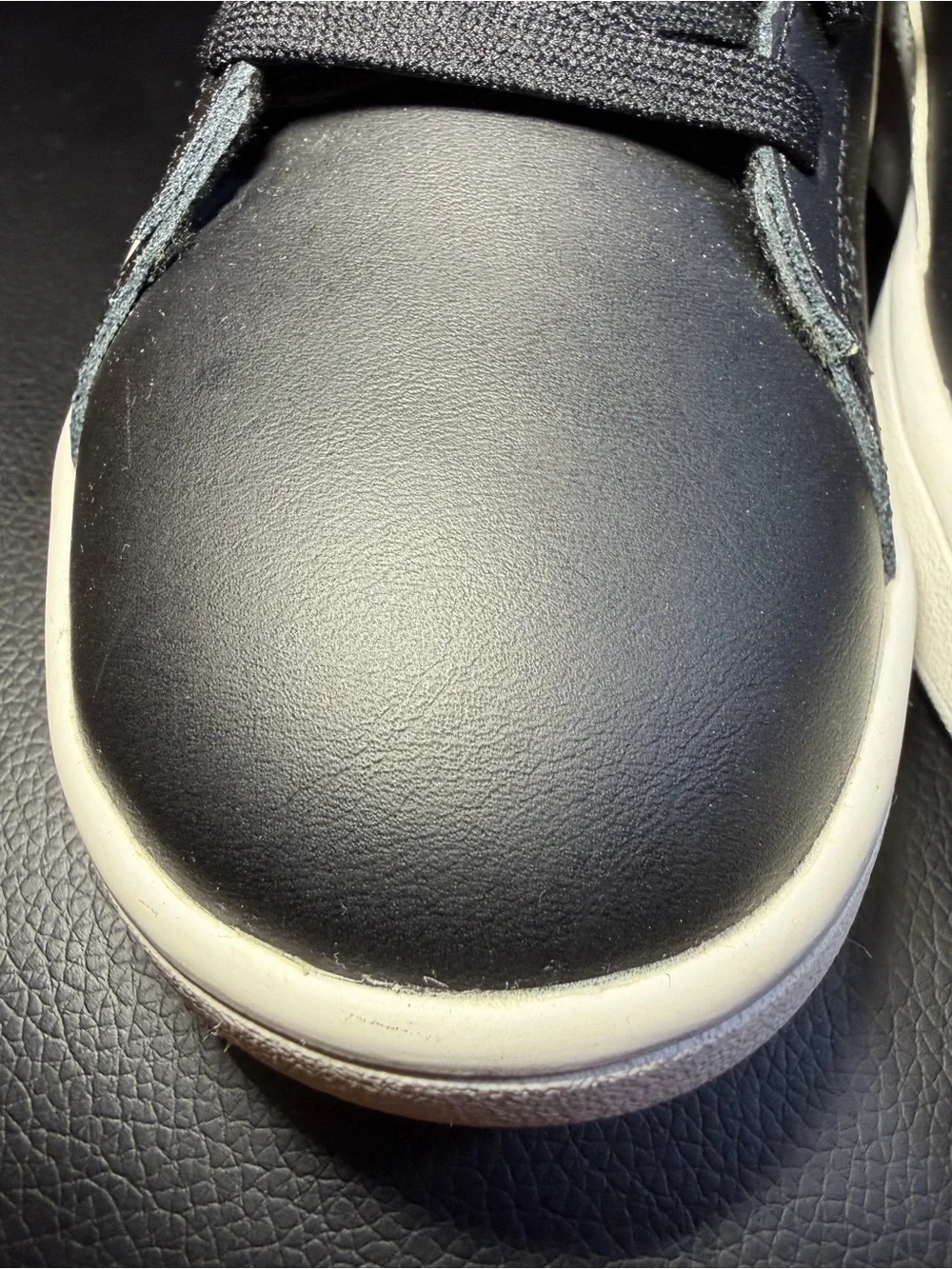 Puma Black Sneakers with White Formstrip